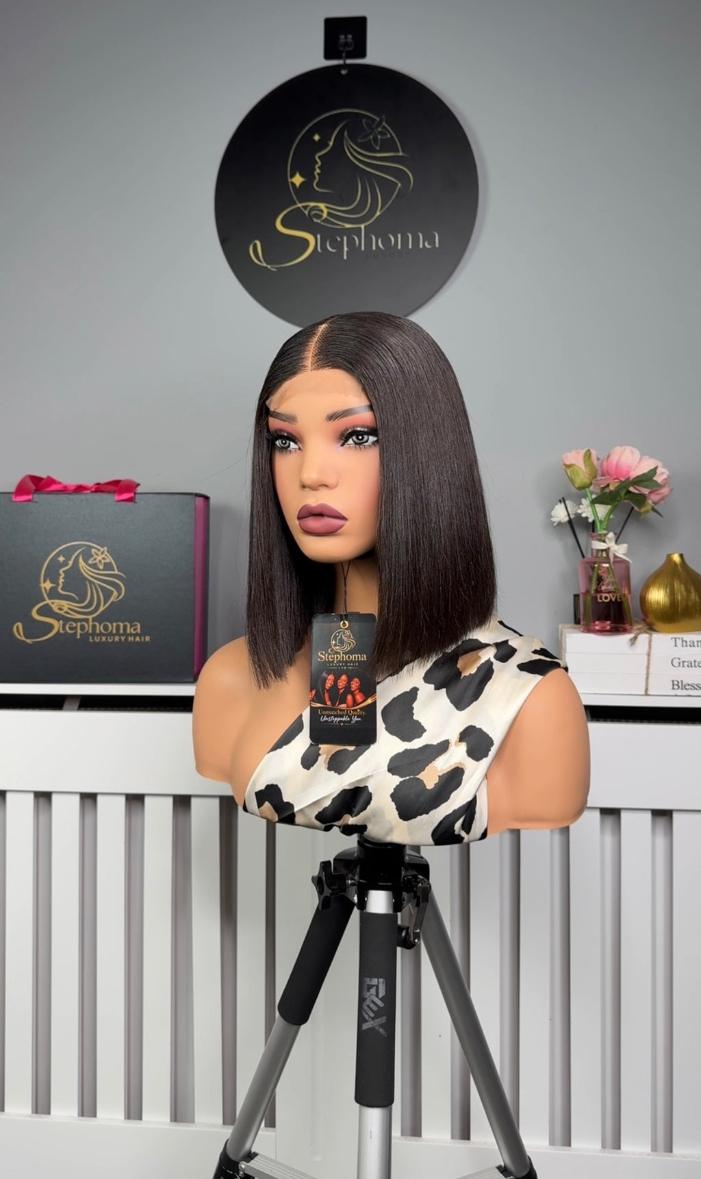 10” Luxe Donor Bone Straight with 2by6 KimK Closure