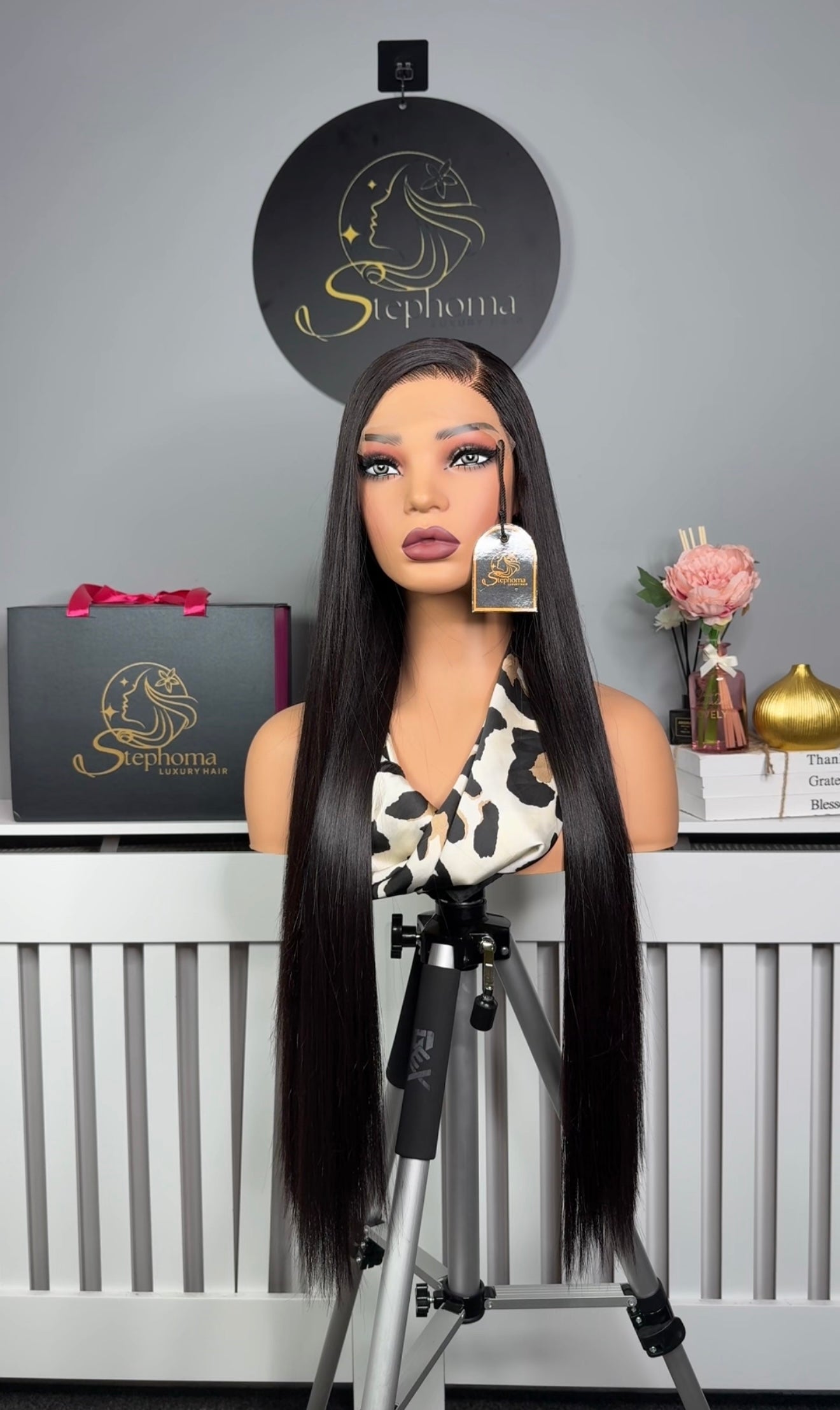 28” Luxury Bone Straight with 5by5 Swiss lace closure