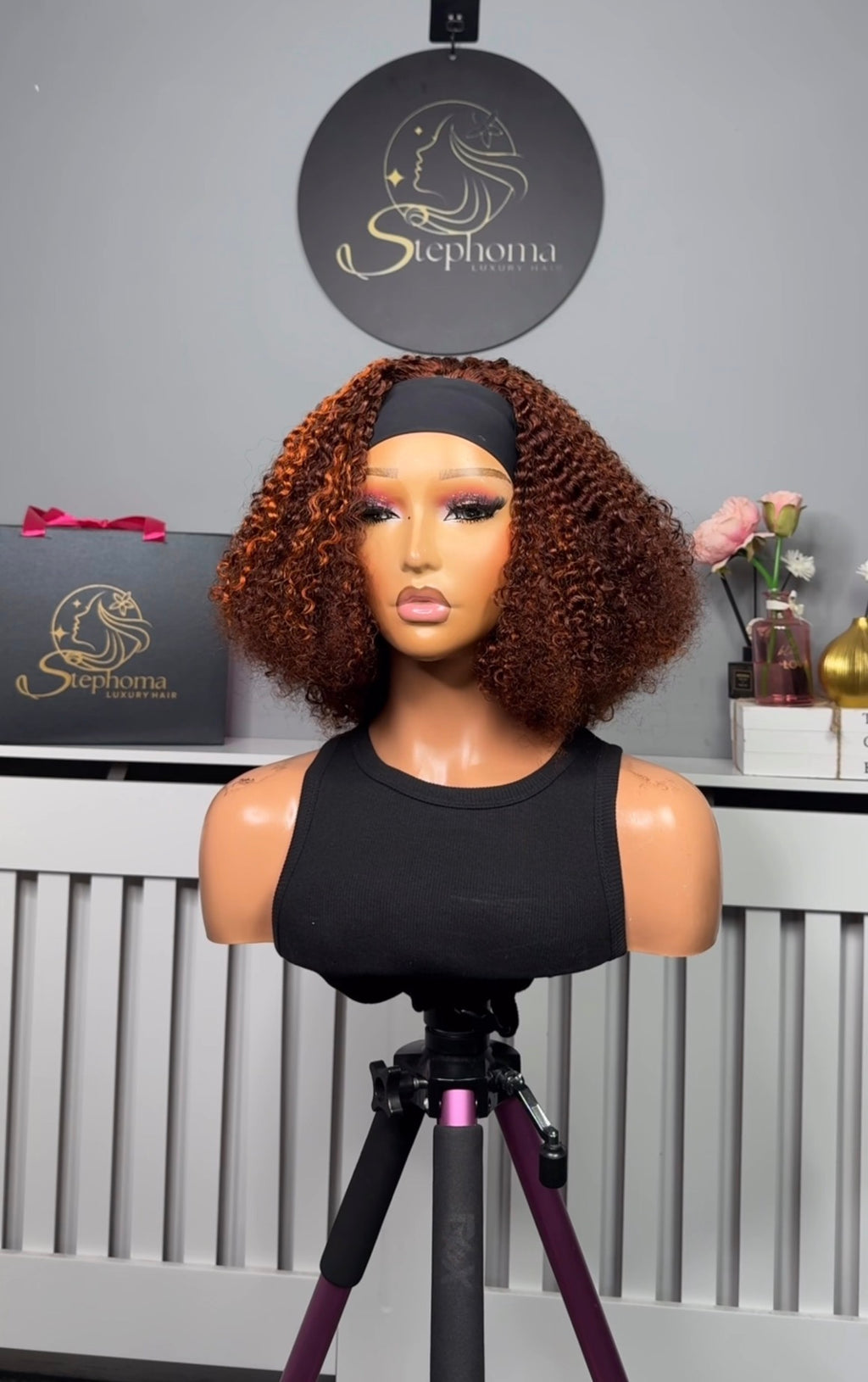 Gina Band Wig in Orange Piano
