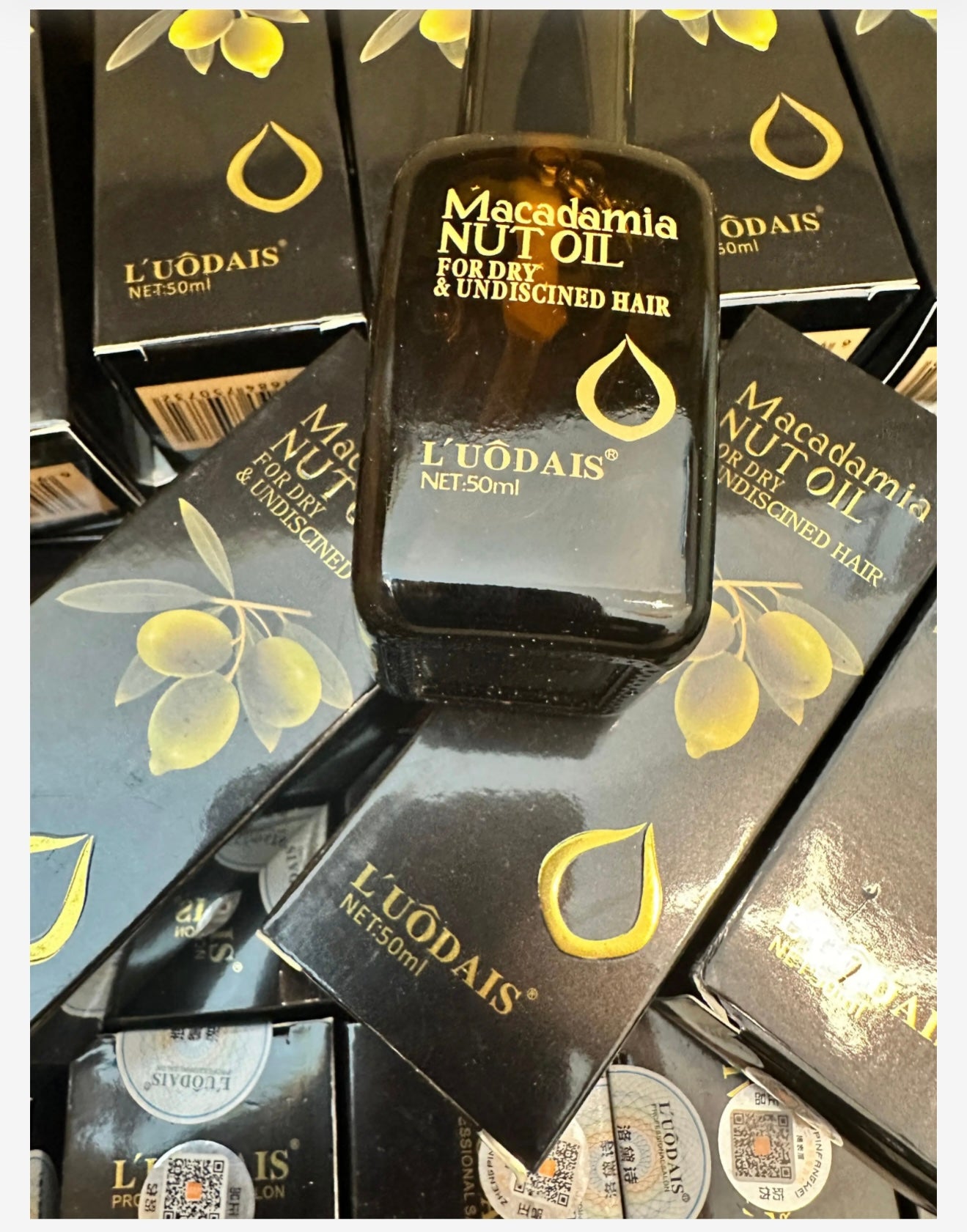 MACADAMIA NUT OIL