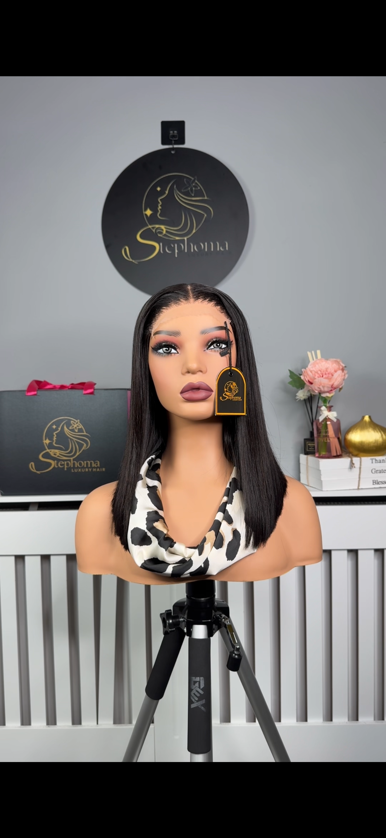 Mallory Bob wig. 14” with 5by5 Closure