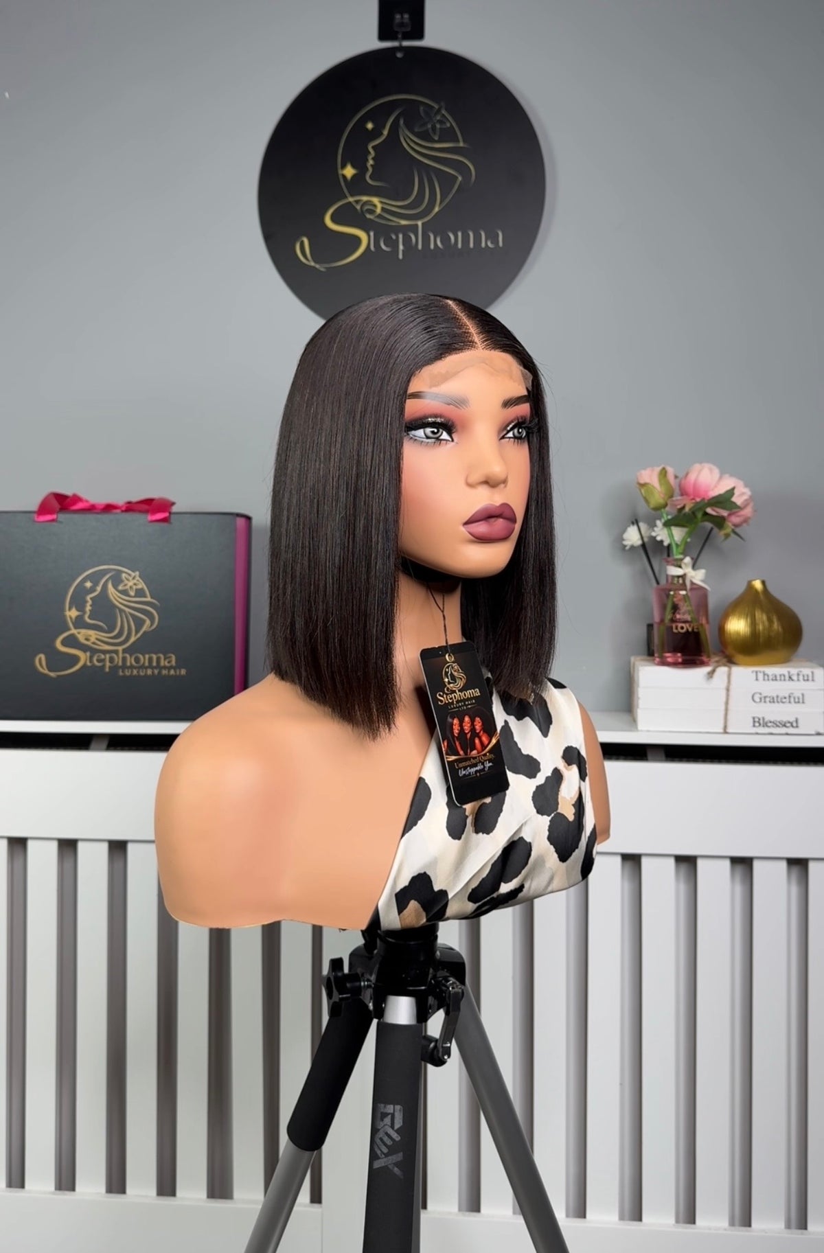 10” Luxe Donor Bone Straight with 2by6 KimK Closure