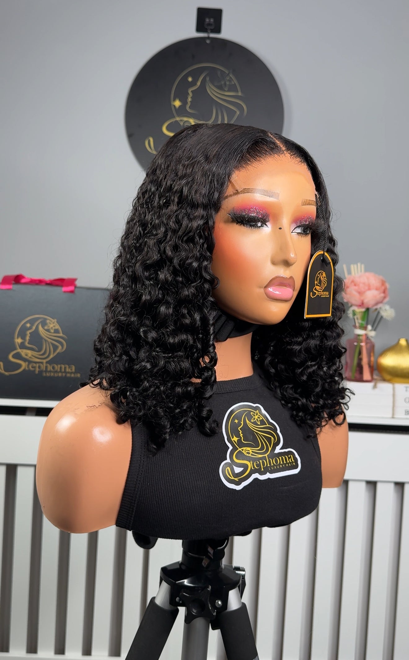 Iris Curly with 5by5 closure