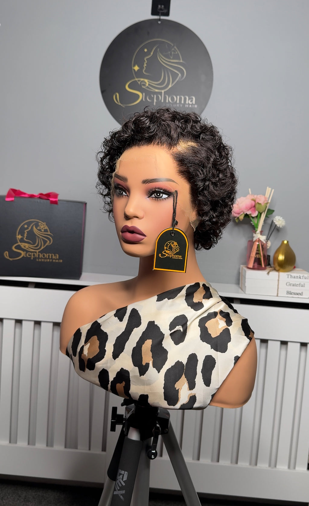 So Chic Low Cut HD Lace Frontal Wig