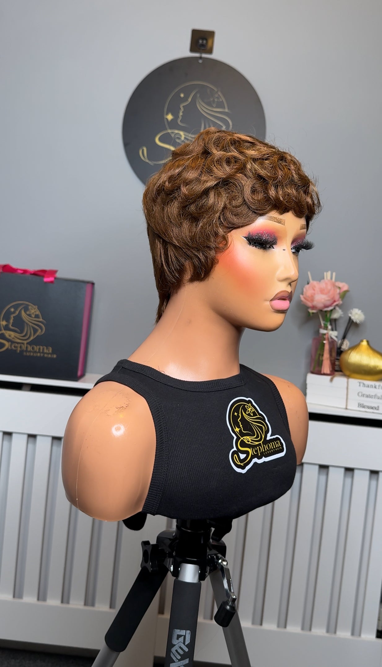 Chic Skull Cap in Brown