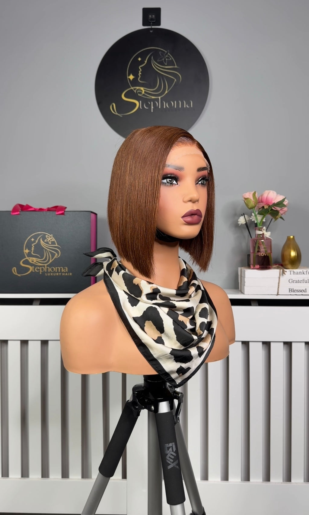 6” Chin Bob with 5by5 Closure in Chestnut Brown