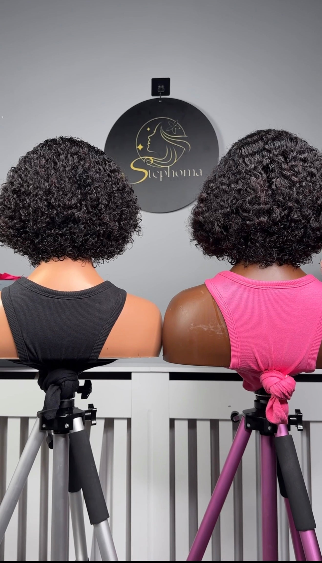 Curl Candy
5by5 T-lace Closure
Pre- cut lace, pre-bleached Knot
Glueless and ready to wear