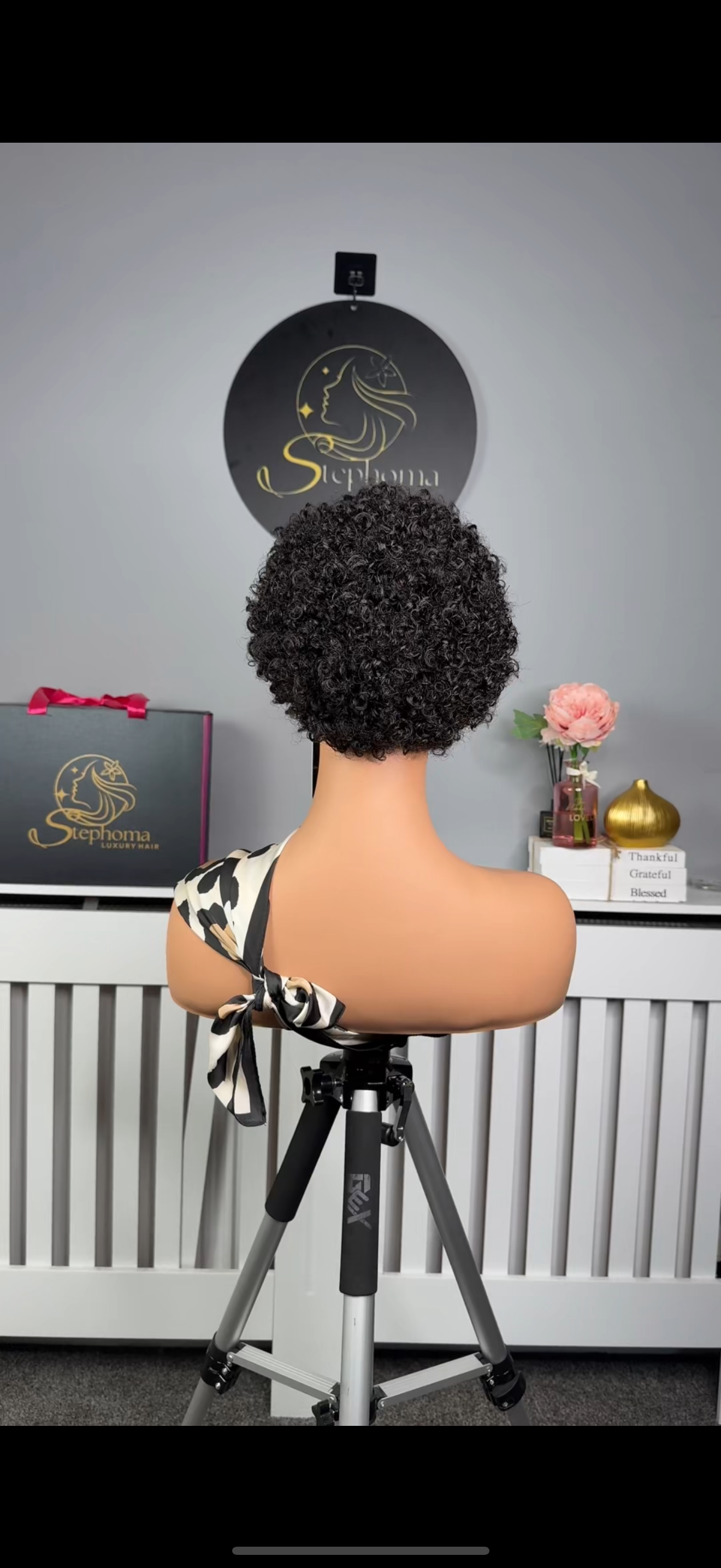 7by7 Halo Raw Curly Wig