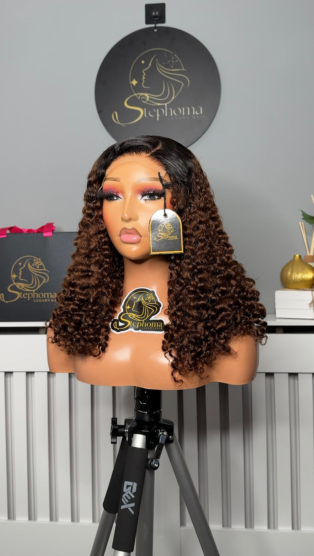 18” Dream Curly in Brown with Dark Root paired with 5by5 Closure