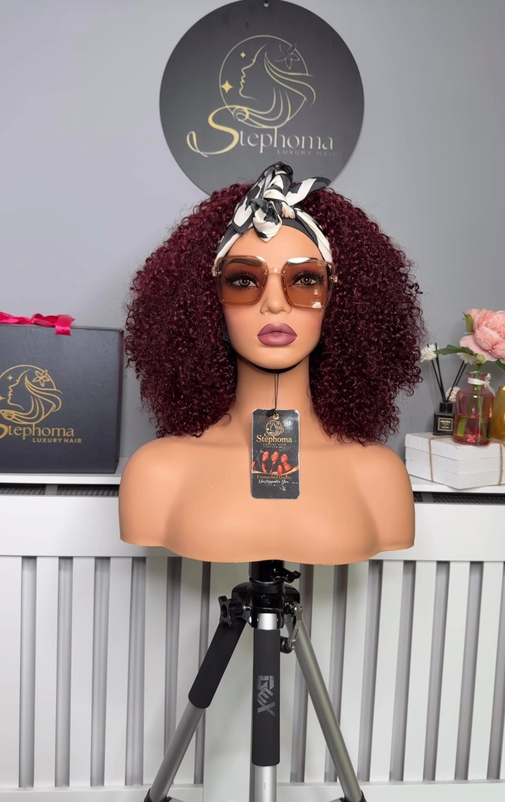 The Chic Band Wig in Dark Wine