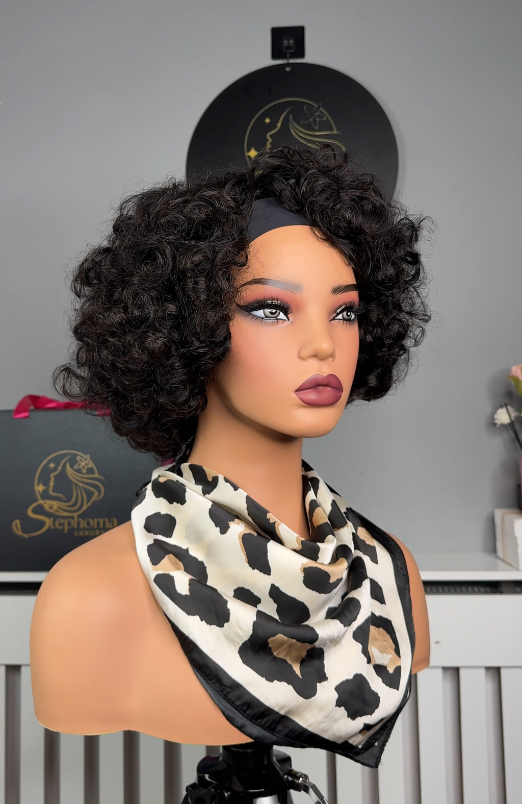 Nesta Band Wig