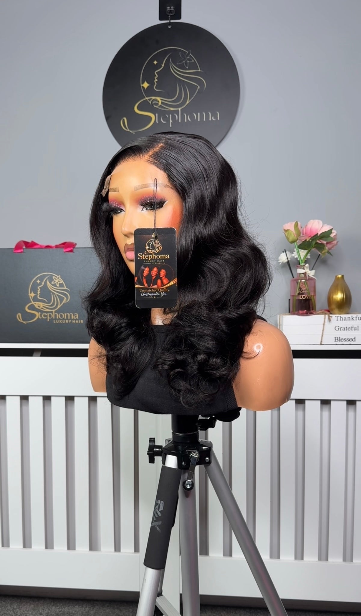 16” HD Elite Wavy Bouncy with 5by5 HD Lace Closure in Natural Colour
