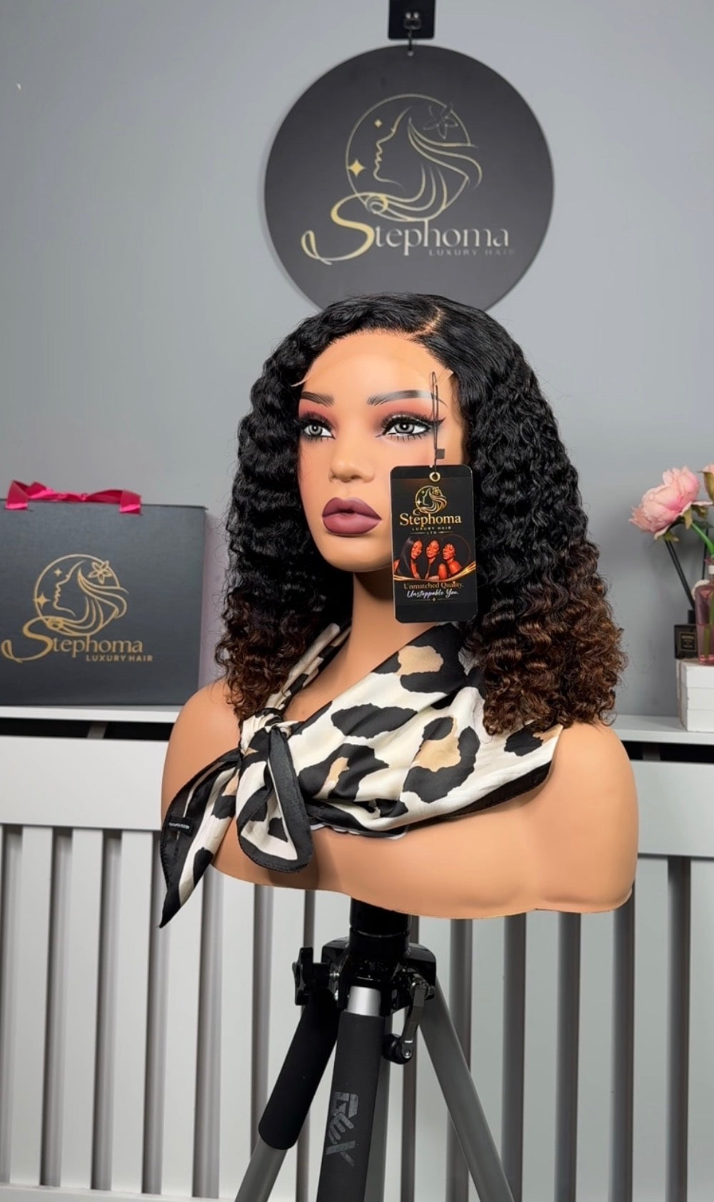 16” Iris Curly with 5by5 Closure in Brown Tip