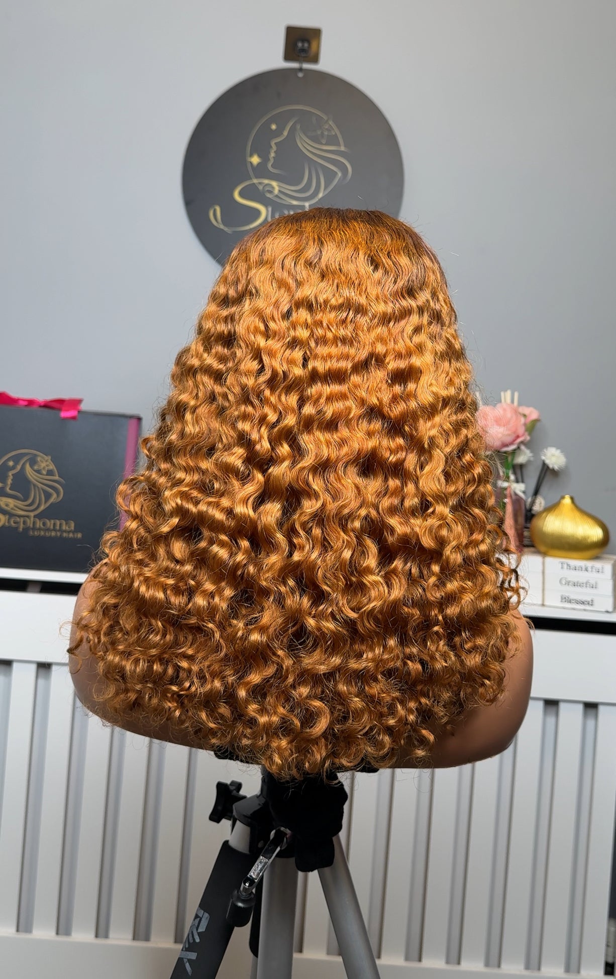 16” Iris Curly in Ombré Colour with 5by5 Closure
