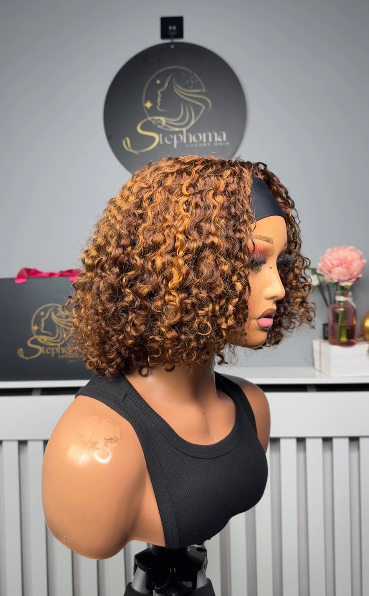 Cassie Band Wig in Piano
