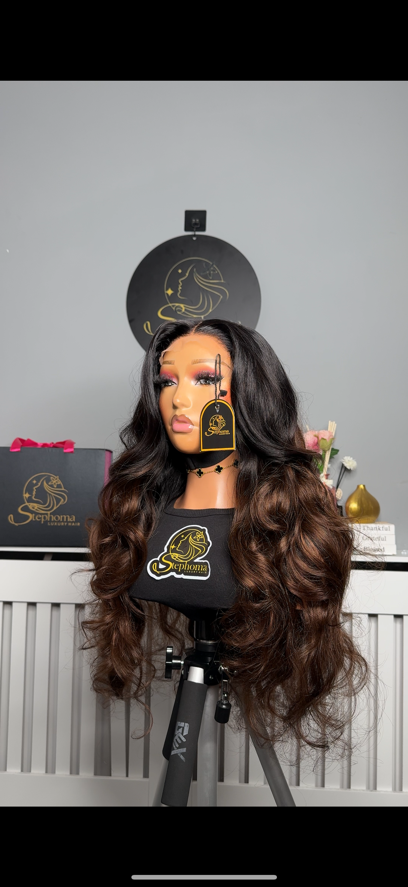 24” Luxe Donor Wavy Bounce with 5by5 Swiss Lace Closure