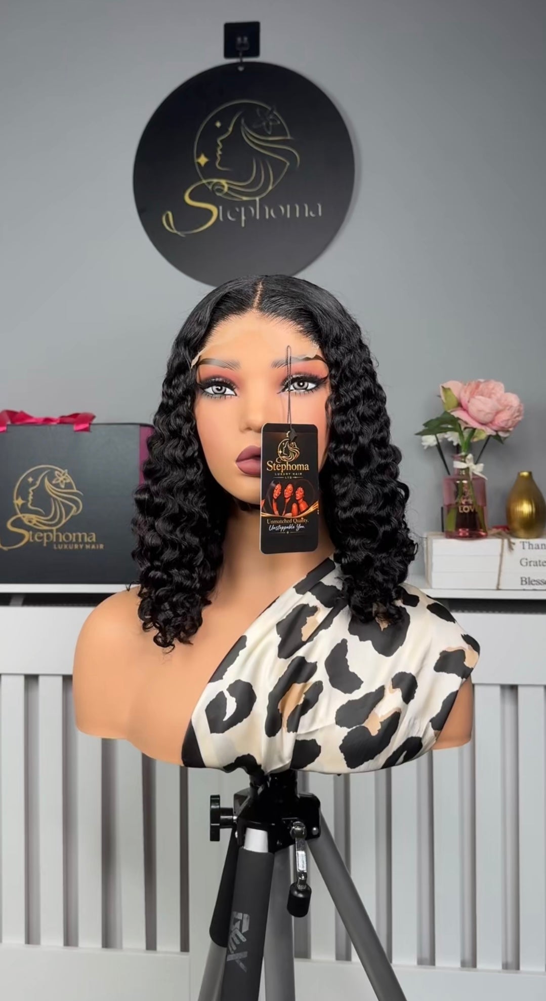 14” Iris Curly with 5by5 Closure