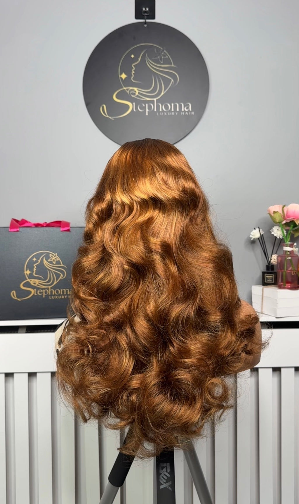 22” Luxe Loose Wave with 5by5 Lace Closure