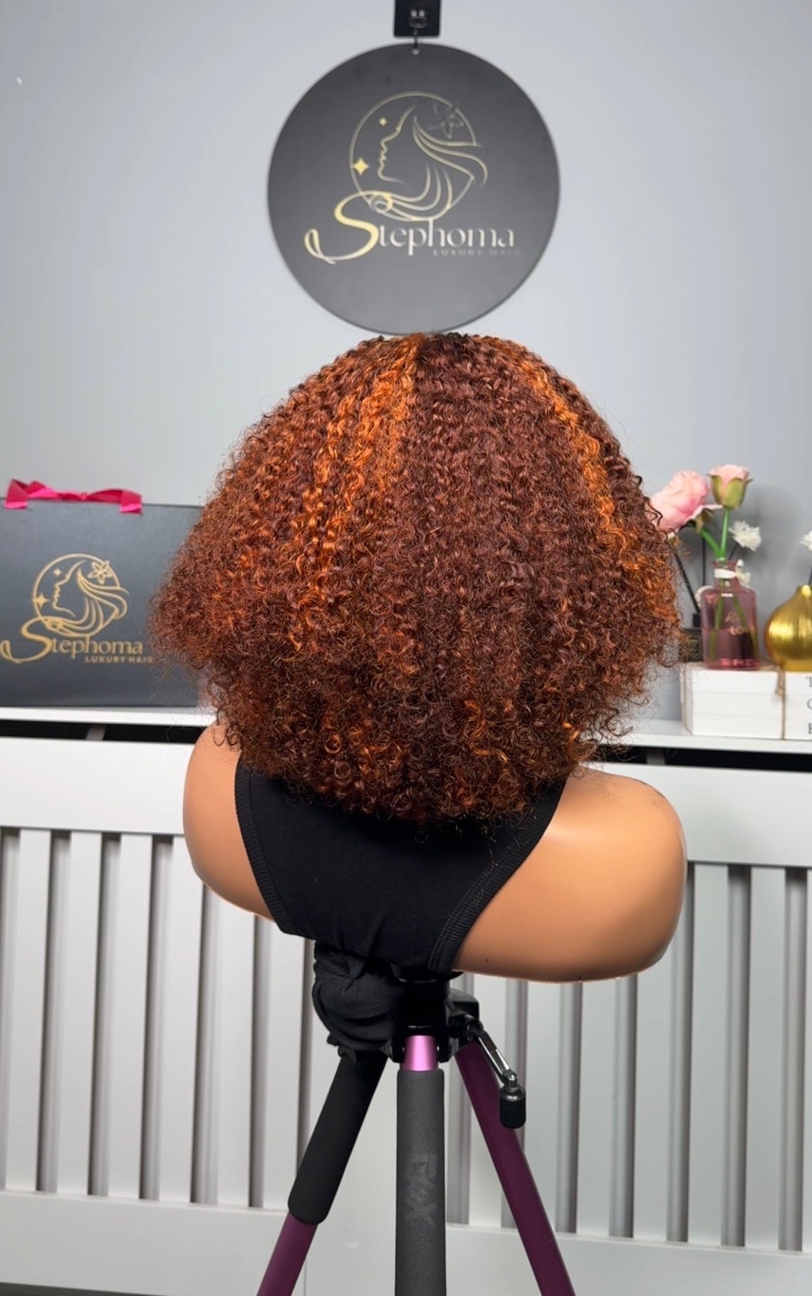 Gina Band Wig in Orange Piano
