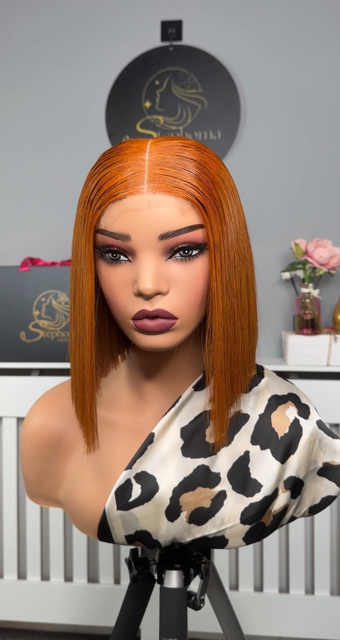 10” Luxe Donor Bone Straight with 2by6 Closure in light Chestnut