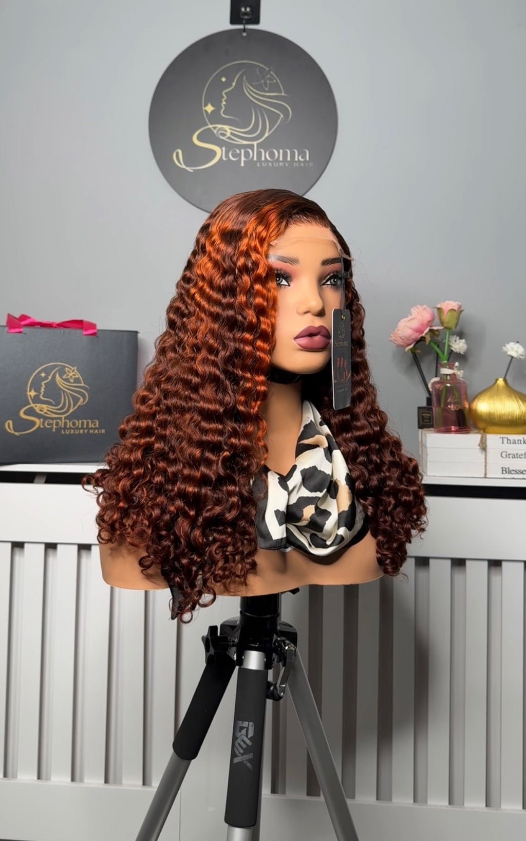 20” Iris Curly In Orange Piano with 5by5 Closure