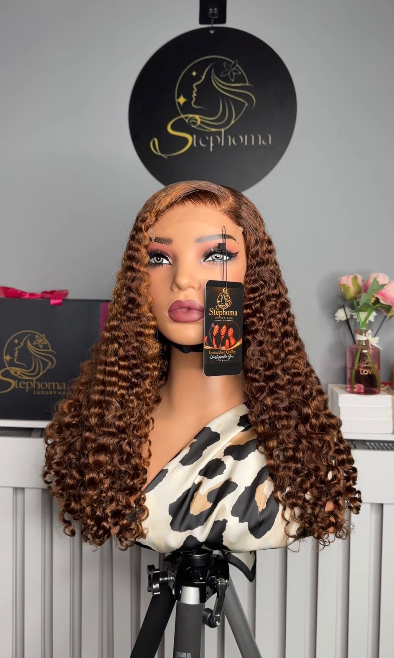 20” Iris Curly with 5by5 Closure in Piano