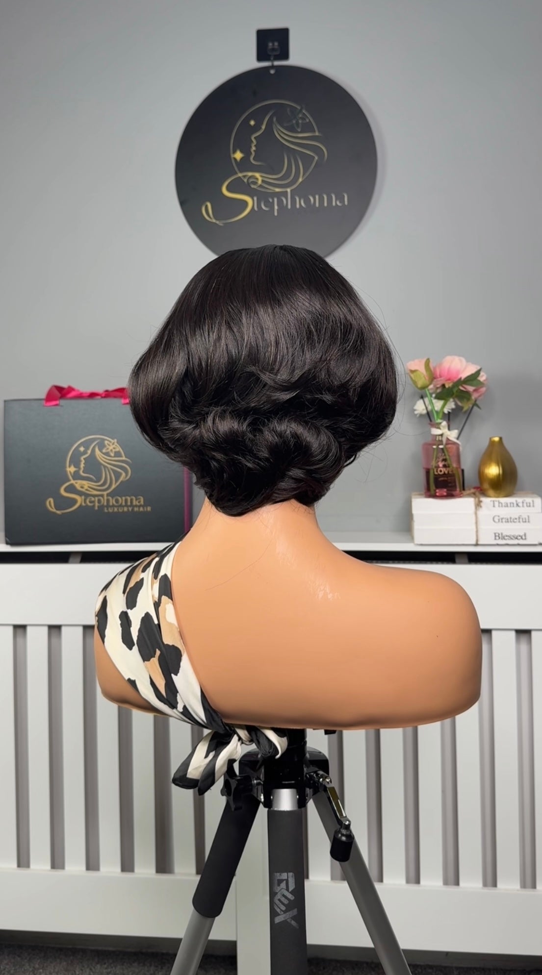 8” Bossy Bob wig with 6by4 Closure