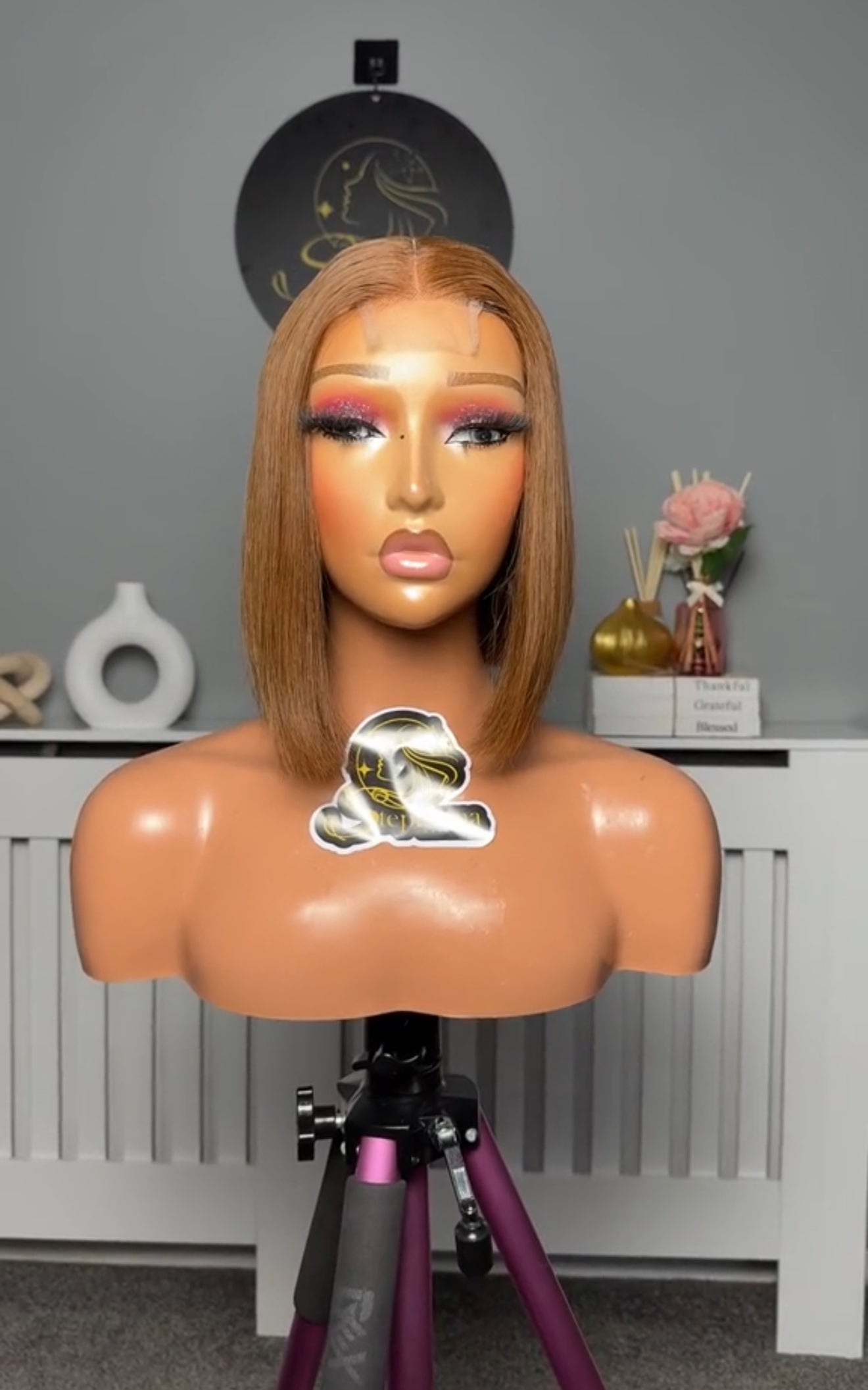 10INCHES NATURAL STRAIGHT WITH KIMK (2BY6) CLOSURE IN BROWN
