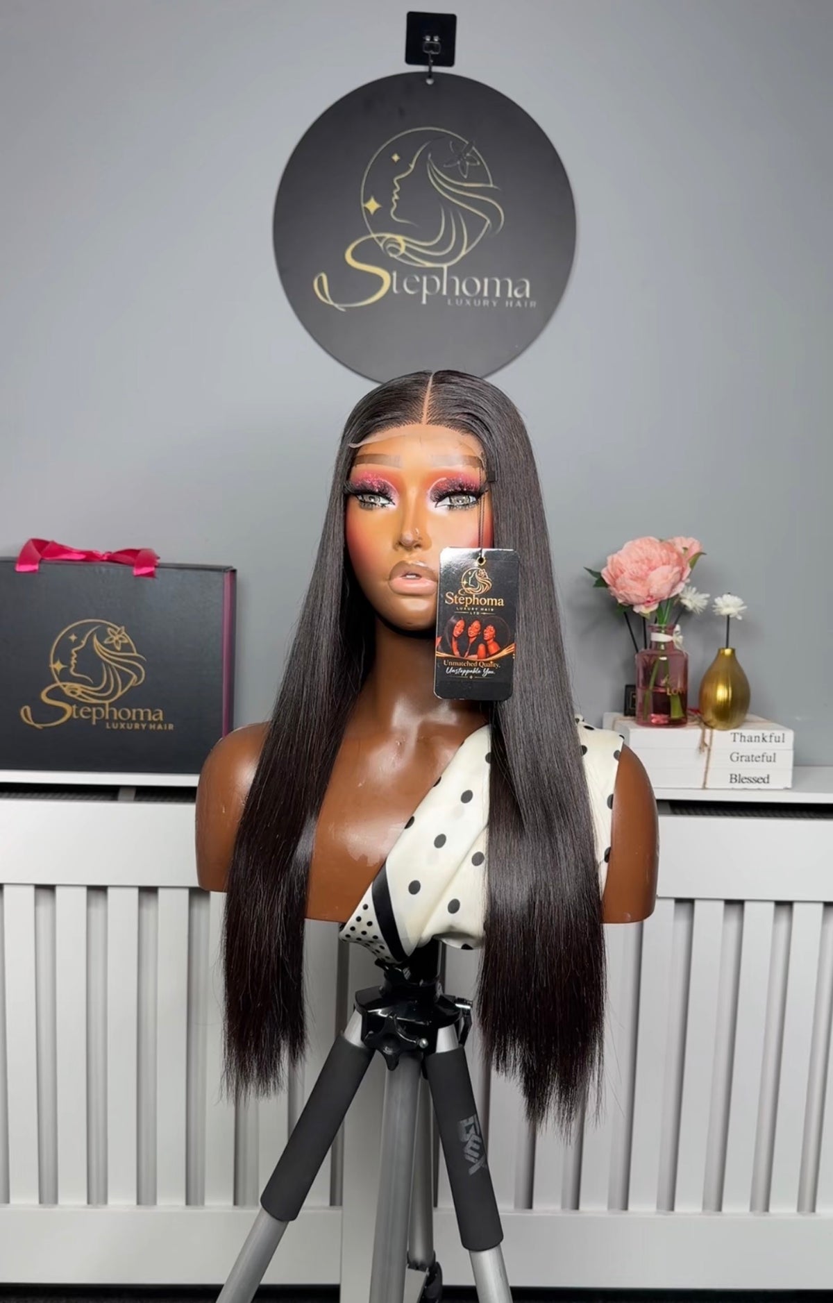 18” Luxe Donor Bone Straight with 2by6 Closure