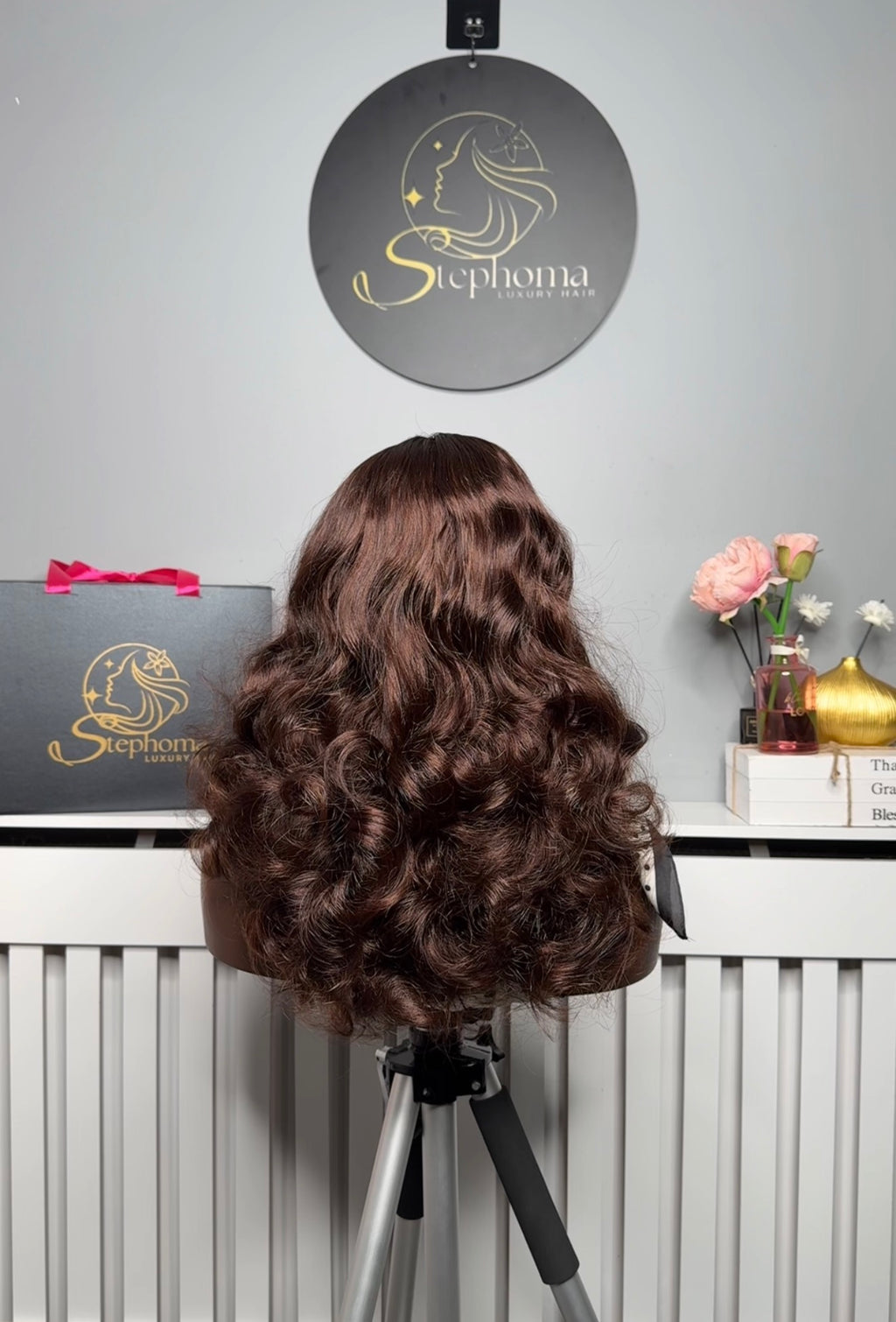 18” Dark Chocolate Brown Luxe Donor Wavy Bounce with 5by5 Closure